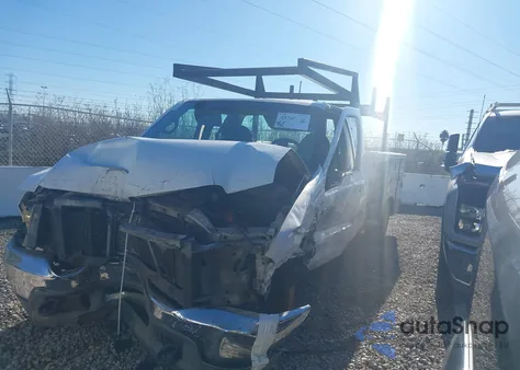 2001 Ford F-250 Lariat/Xl/Xlt z USA, uszkodzony, nr VIN 1FTNX20F21ED51885